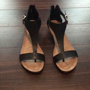 Kenneth Cole Gently Used Sandals